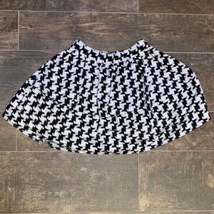 Express Houndstooth Skirt
